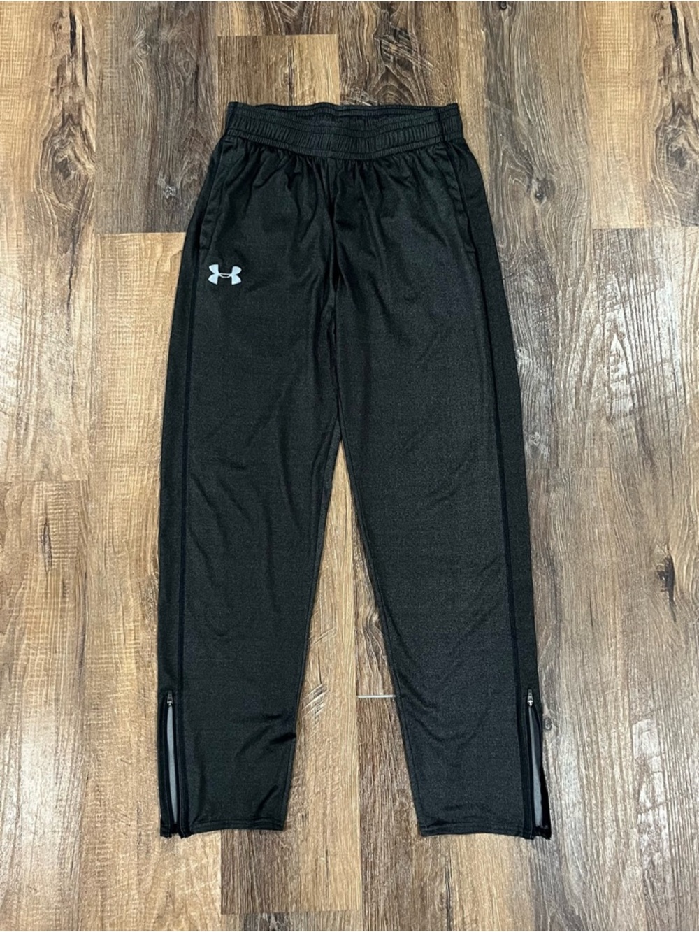 Under Armour Track Pants M Charcoal Gray Lightweight Zip Ankle Athletic 1271951